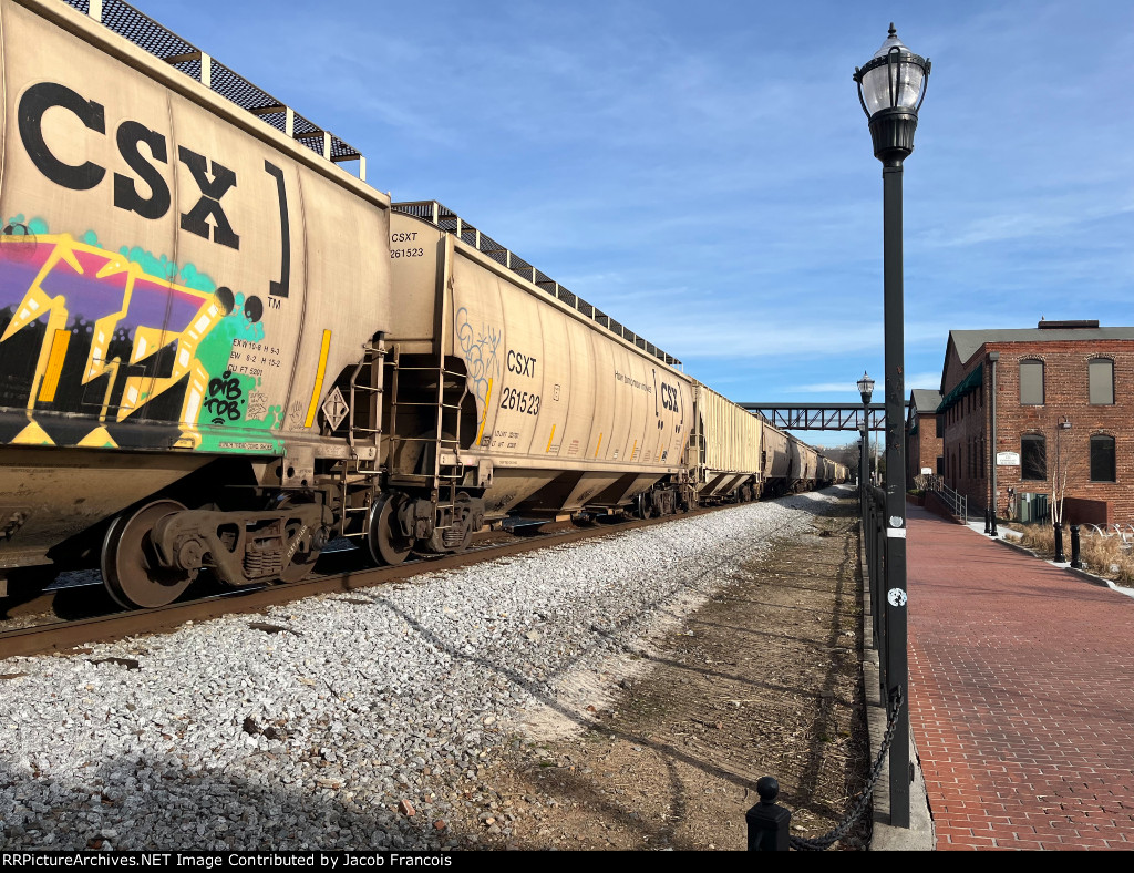 CSXT 261523